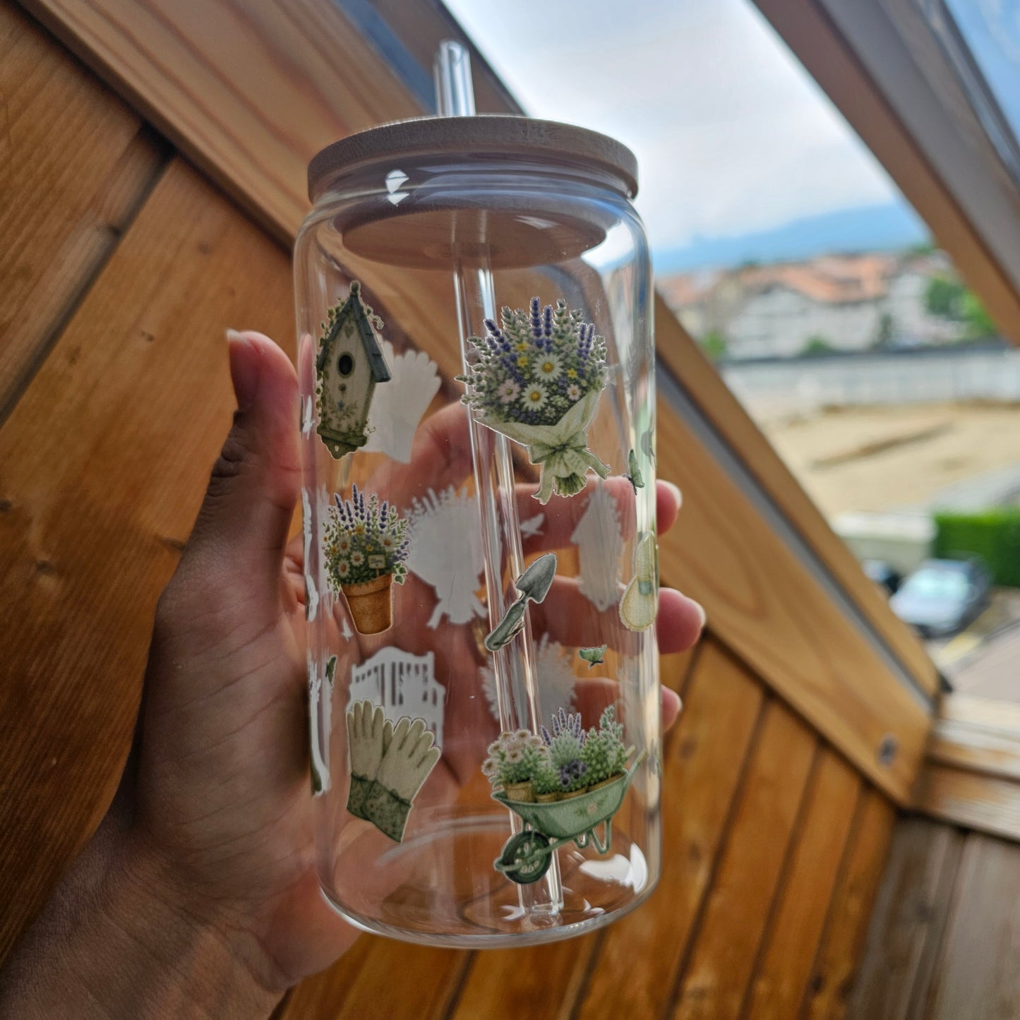 Verre fleuri avec couvercle en bambou