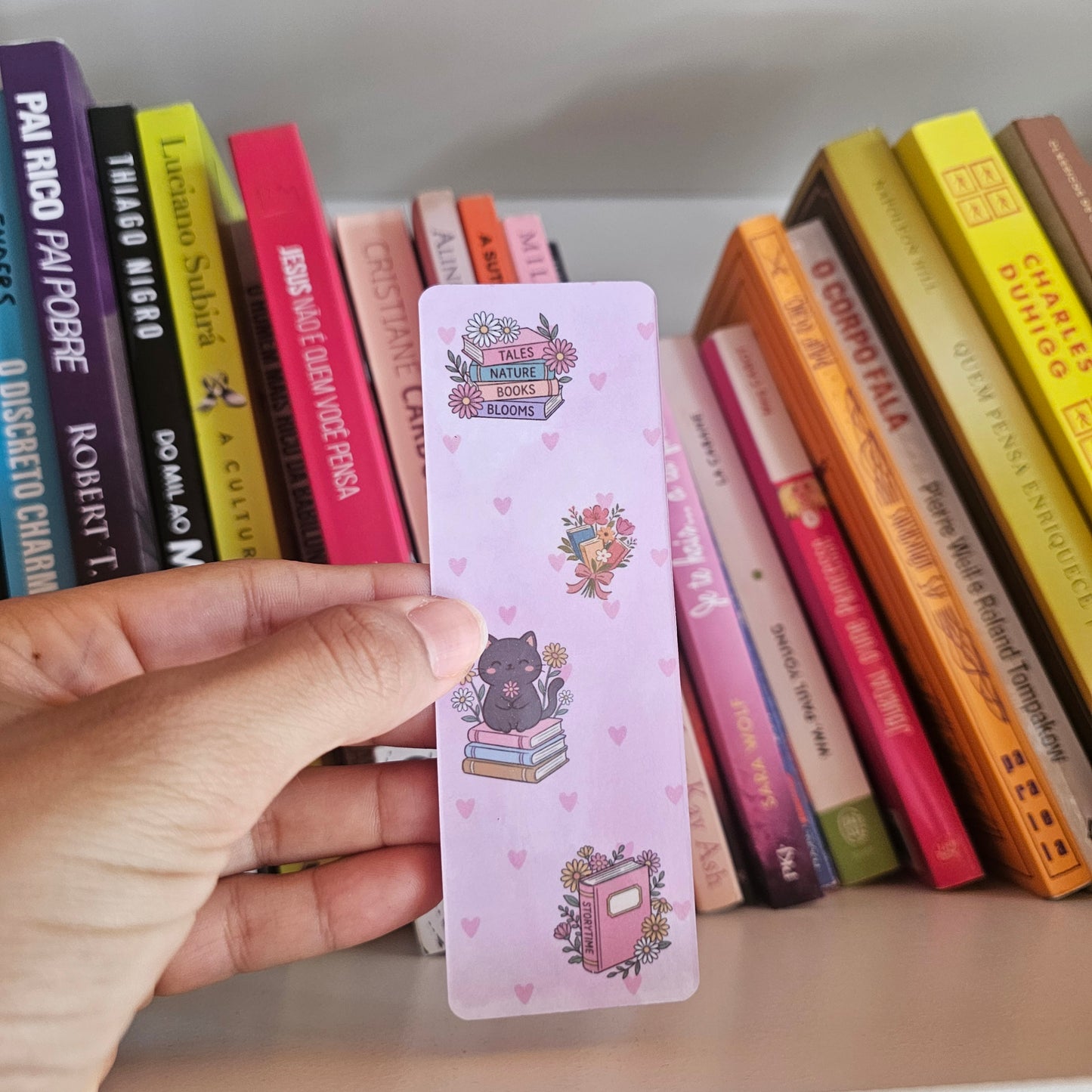 Marque-page avec chat et fleurs